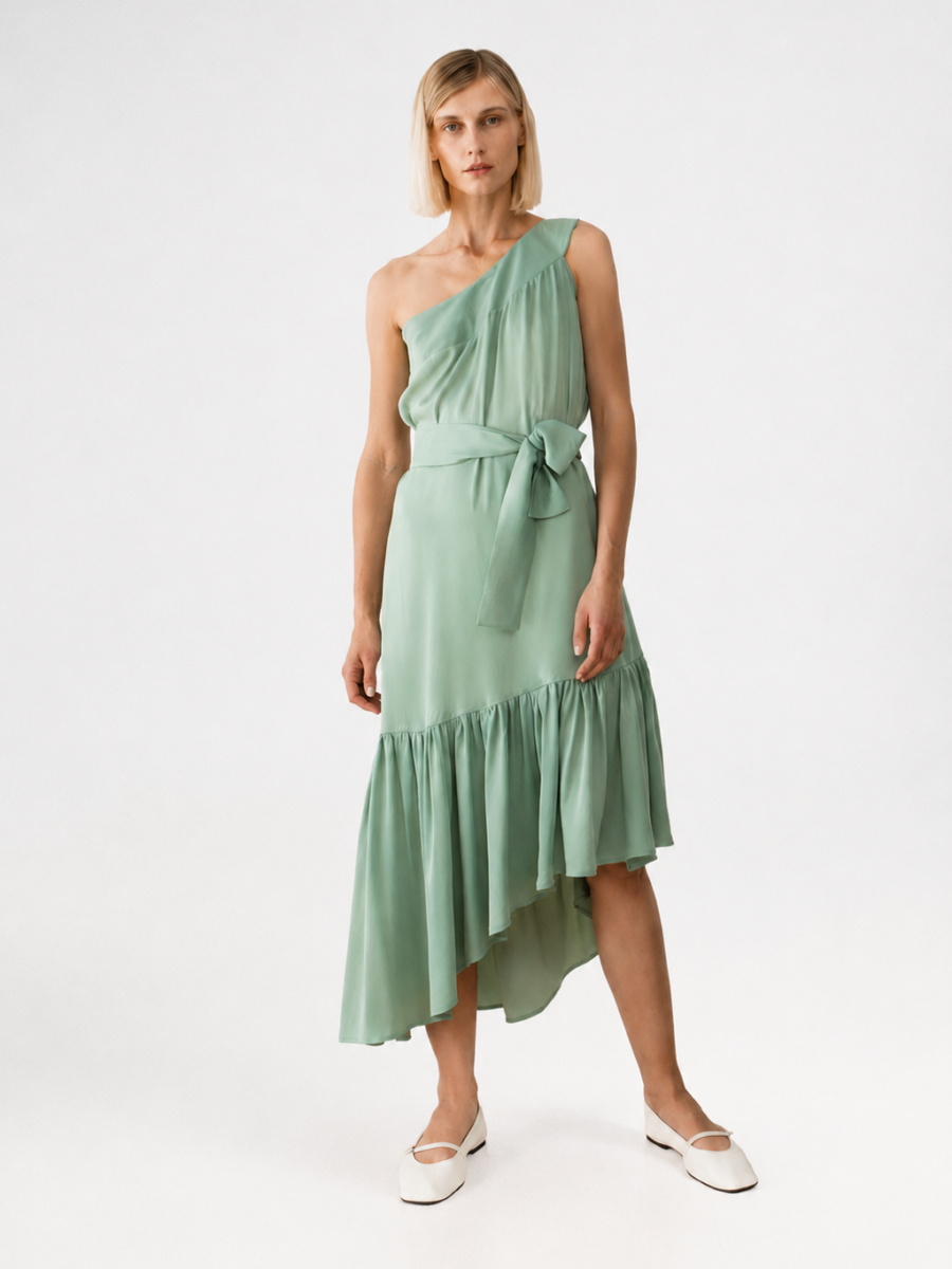 Diagonal frilled dress