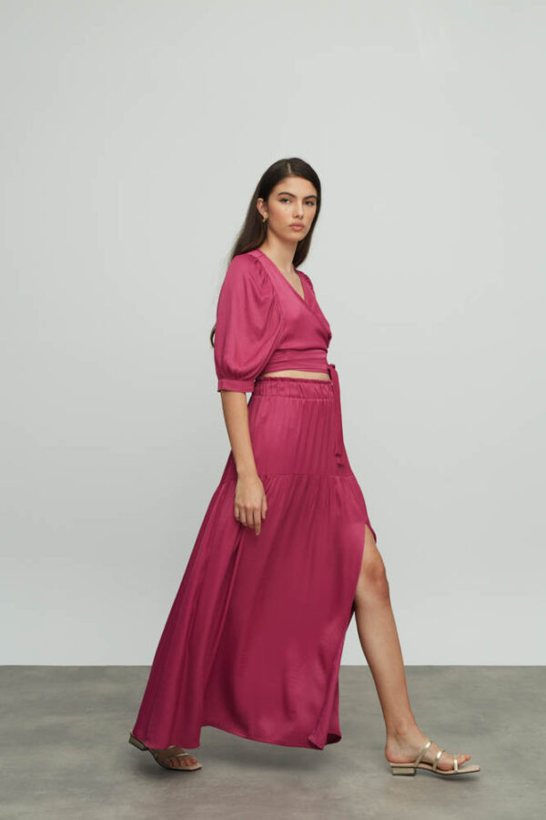 Kinmokusei satin skirt