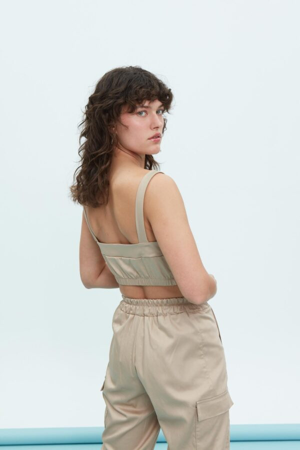 Alternative view of Minimal Bustier
