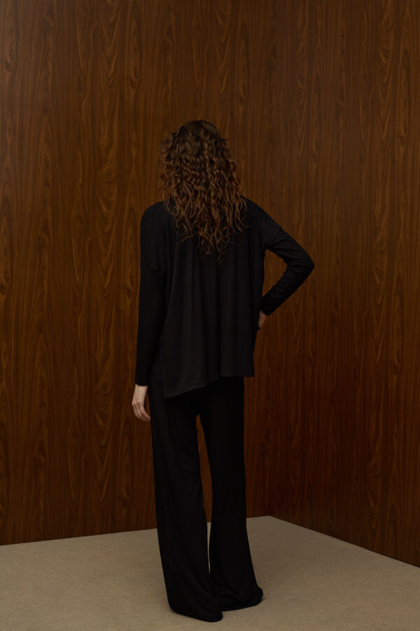 Alternative view of Bamboo V Top