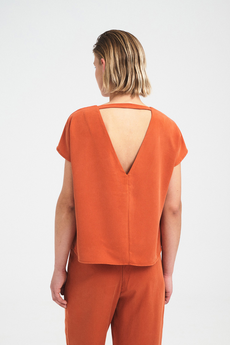 Open-Back Flow Top - Image 3