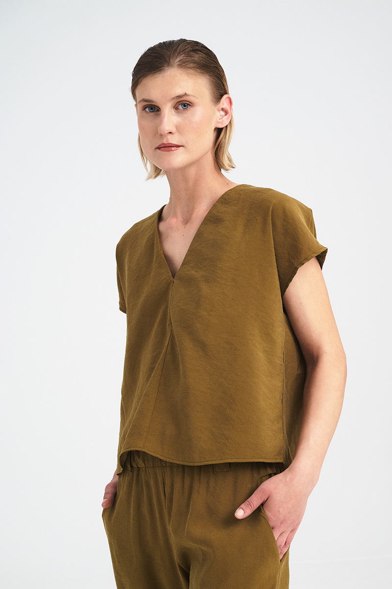 Open-Back Flow Top - Image 5