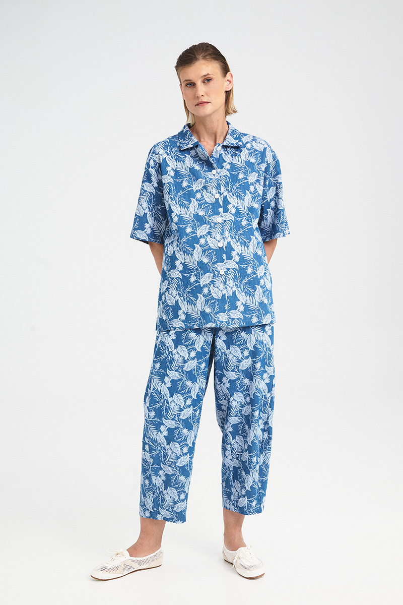 Short-Sleeve Printed Denim Shirt