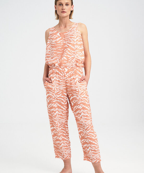 Soft Animal Print Tapered Pants