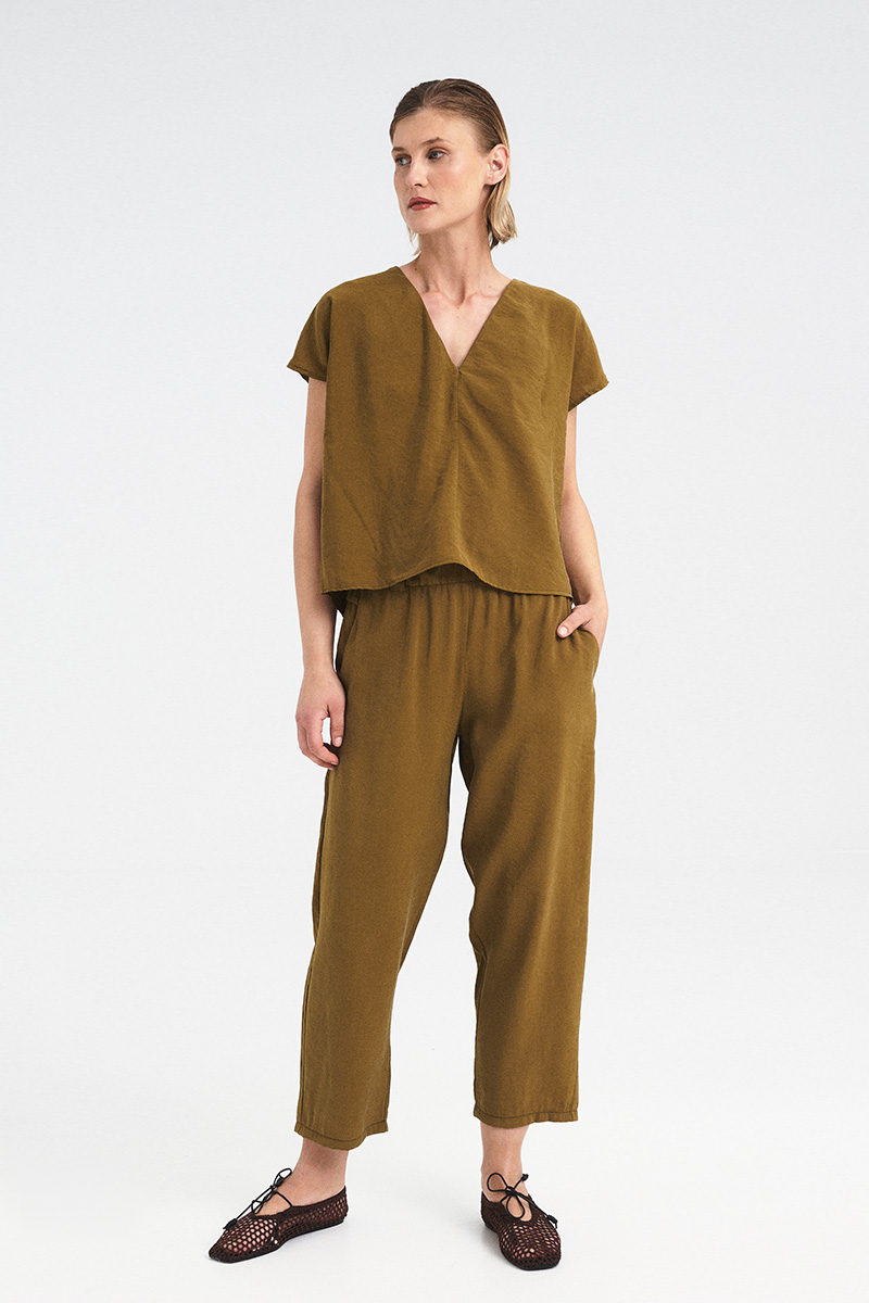 Relaxed Tapered Viscose Pants - Image 8