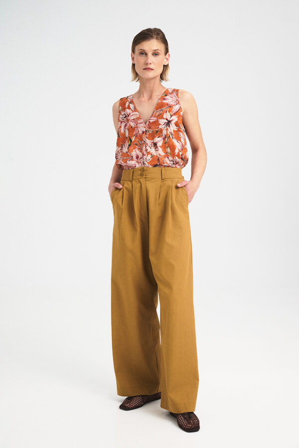 Wide Pleated Pants