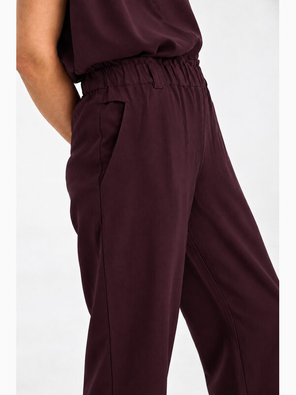 Alternative view of Relaxed Tapered Τwill Pants